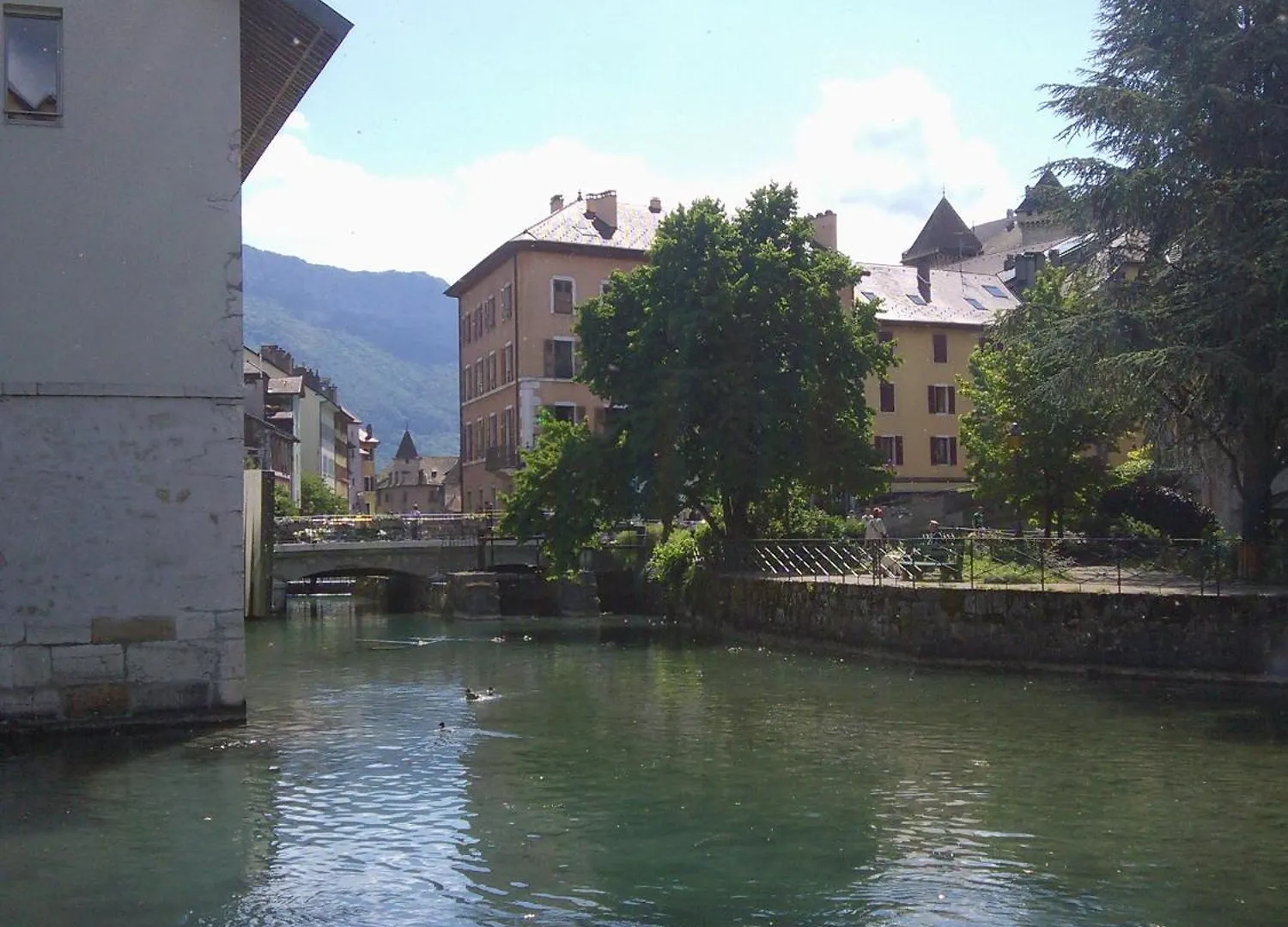 Au Calme En Vieille Ville - Proche Lac - Ambiance Esprit Brocante Annecy